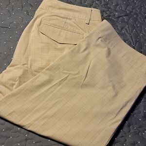 Dockers Golf capris size 12